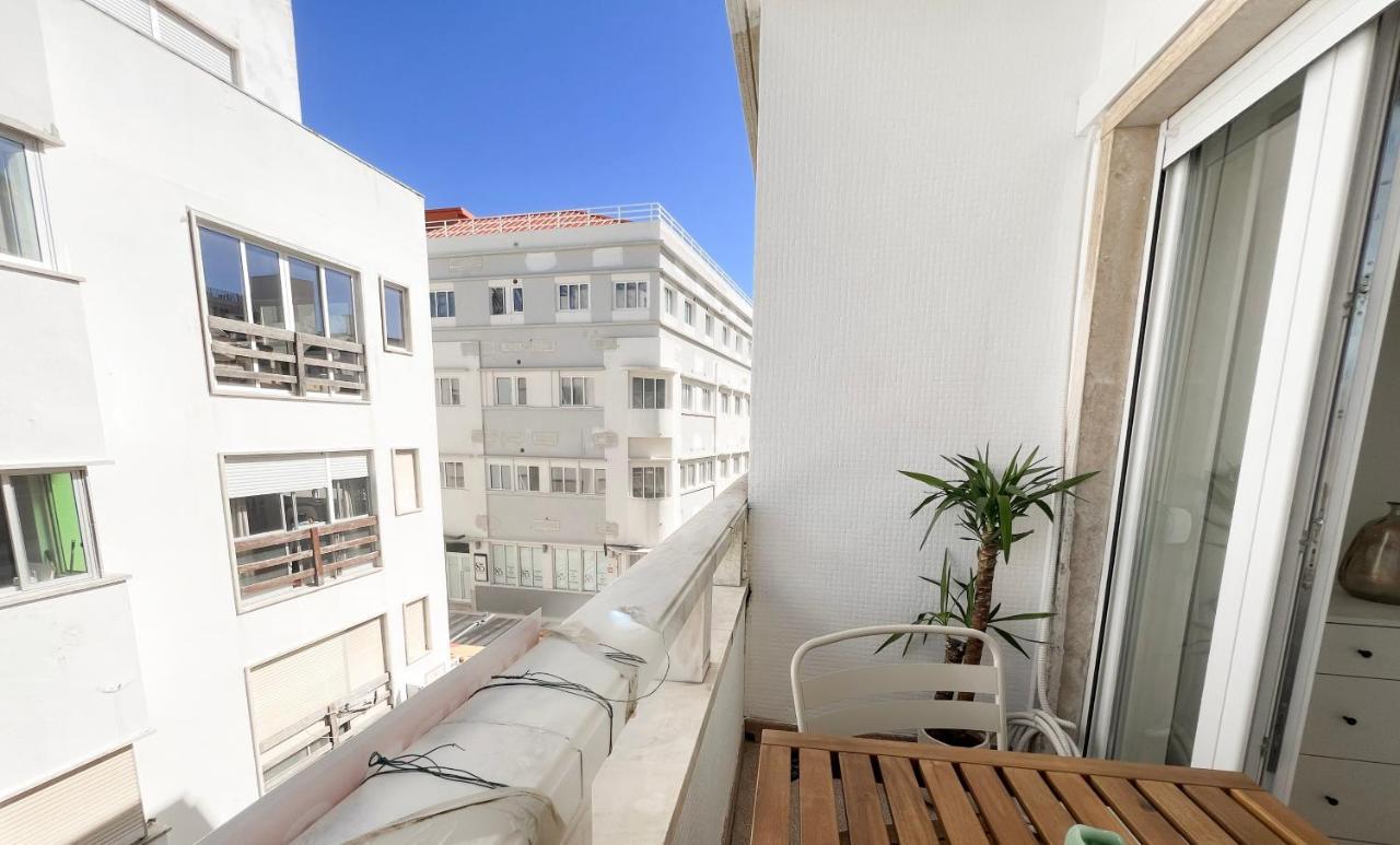 Apartamento Capitao Ribeiro Surf House Costa da Caparica Exterior foto